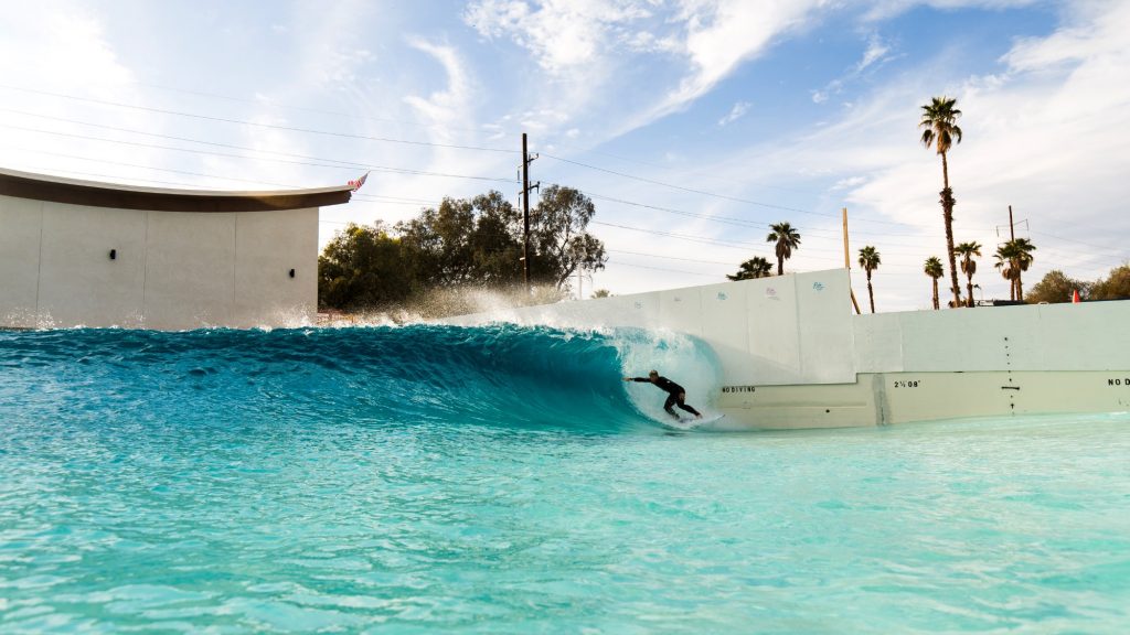 surf loch wave pool
