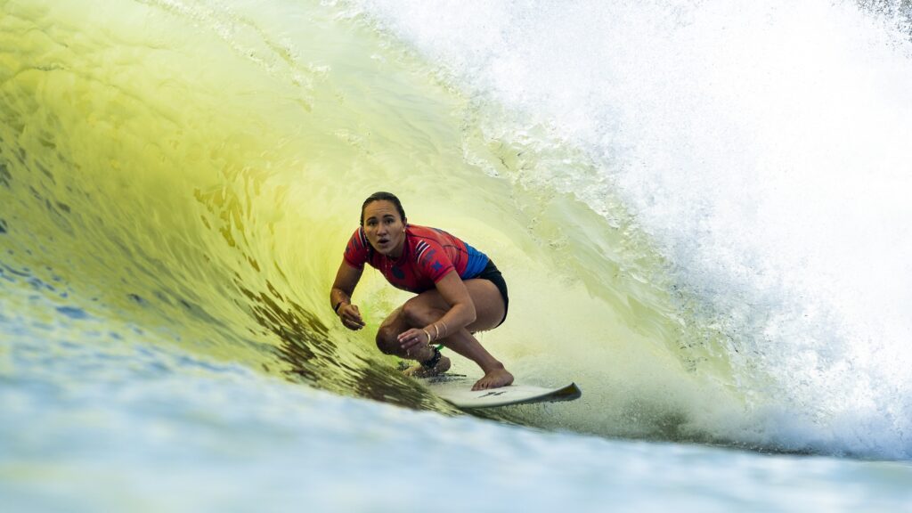 3X World Champion Carissa Moore (HAW) has a points total of 17.60 (out of a possible 20.00) and on top of the leaderboard after her Qualifying Run 1 and Run 2 at the 2018 Surf Ranch Pro in Lemoore, CA, USA.